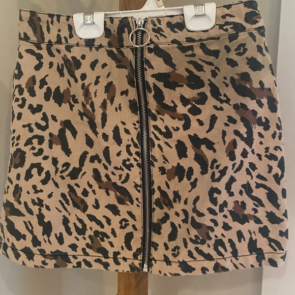 Print skirt - Picture 2 of 3